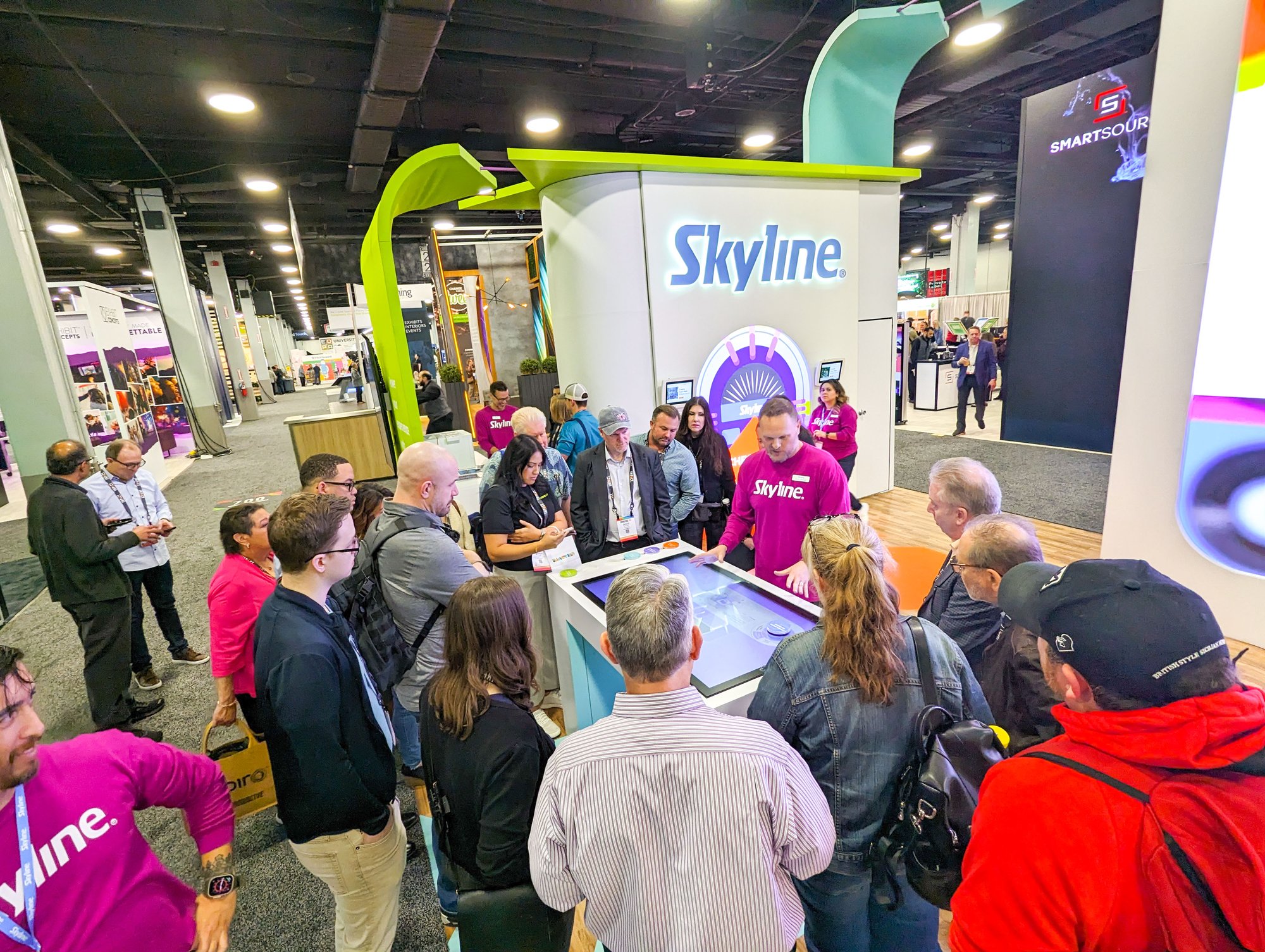 digital demonstrations at a tradeshow digital demonstrations at a tradeshow