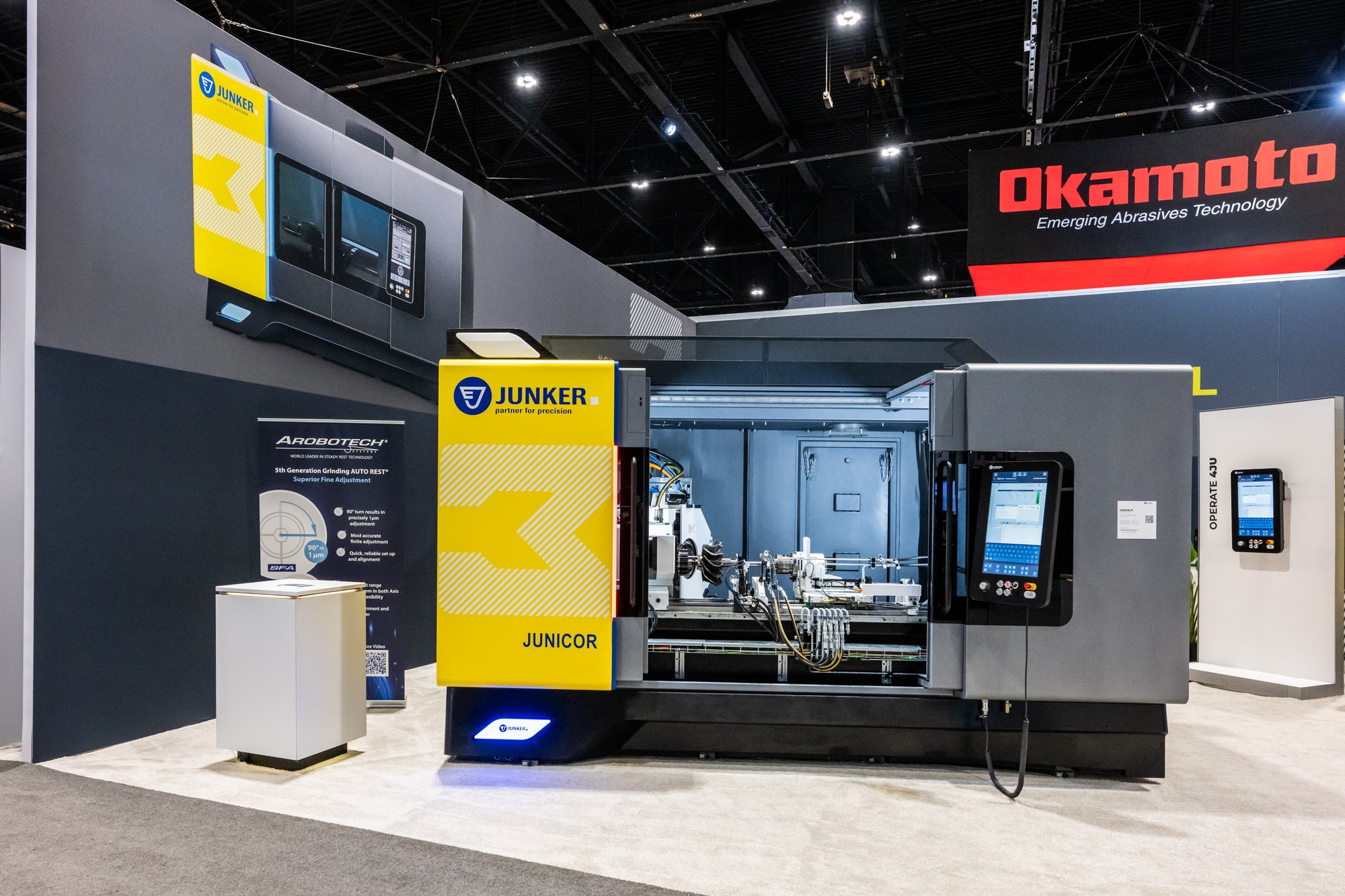 Junker trade show exhibit with displays