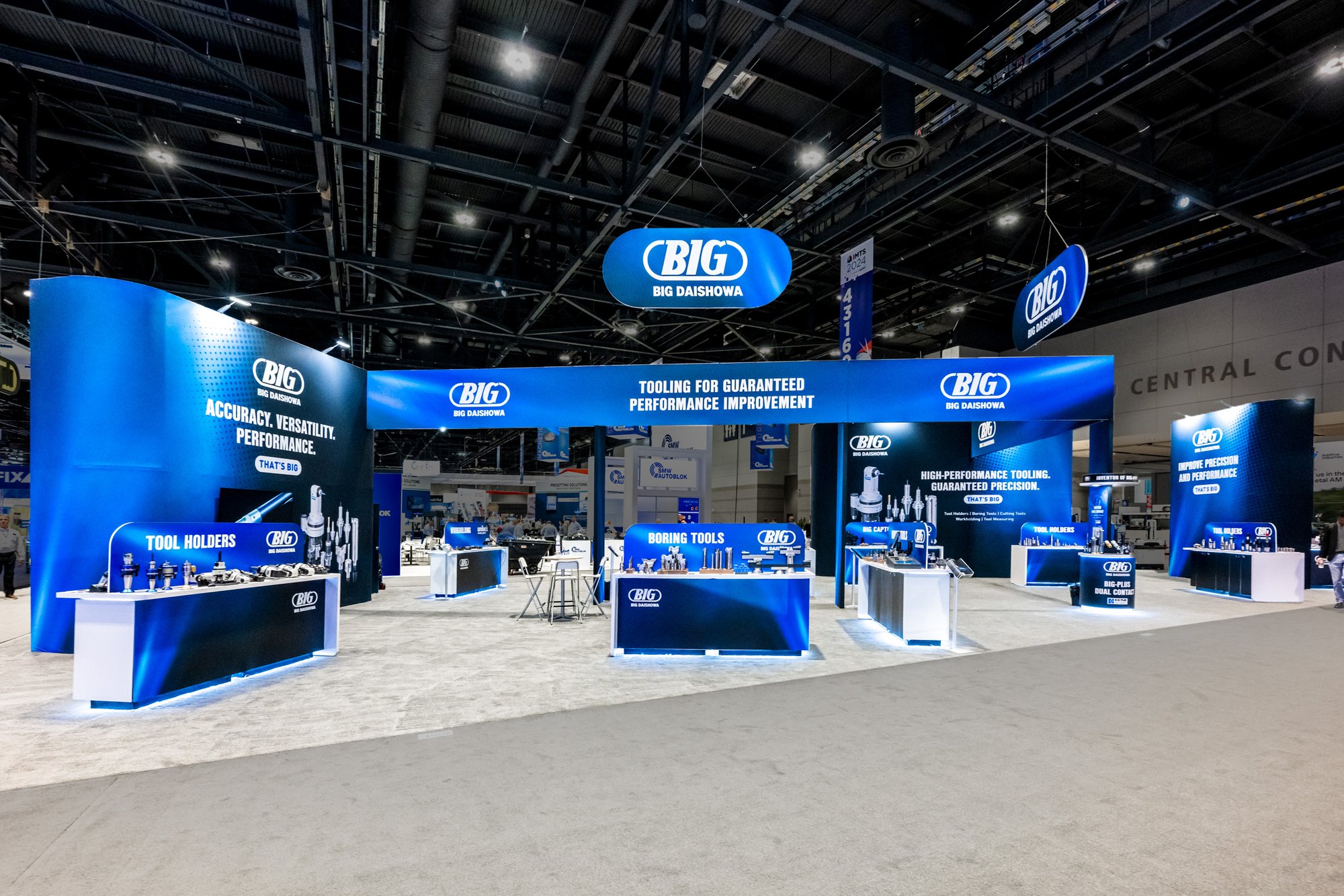 Big Daishowa large tradeshow booth