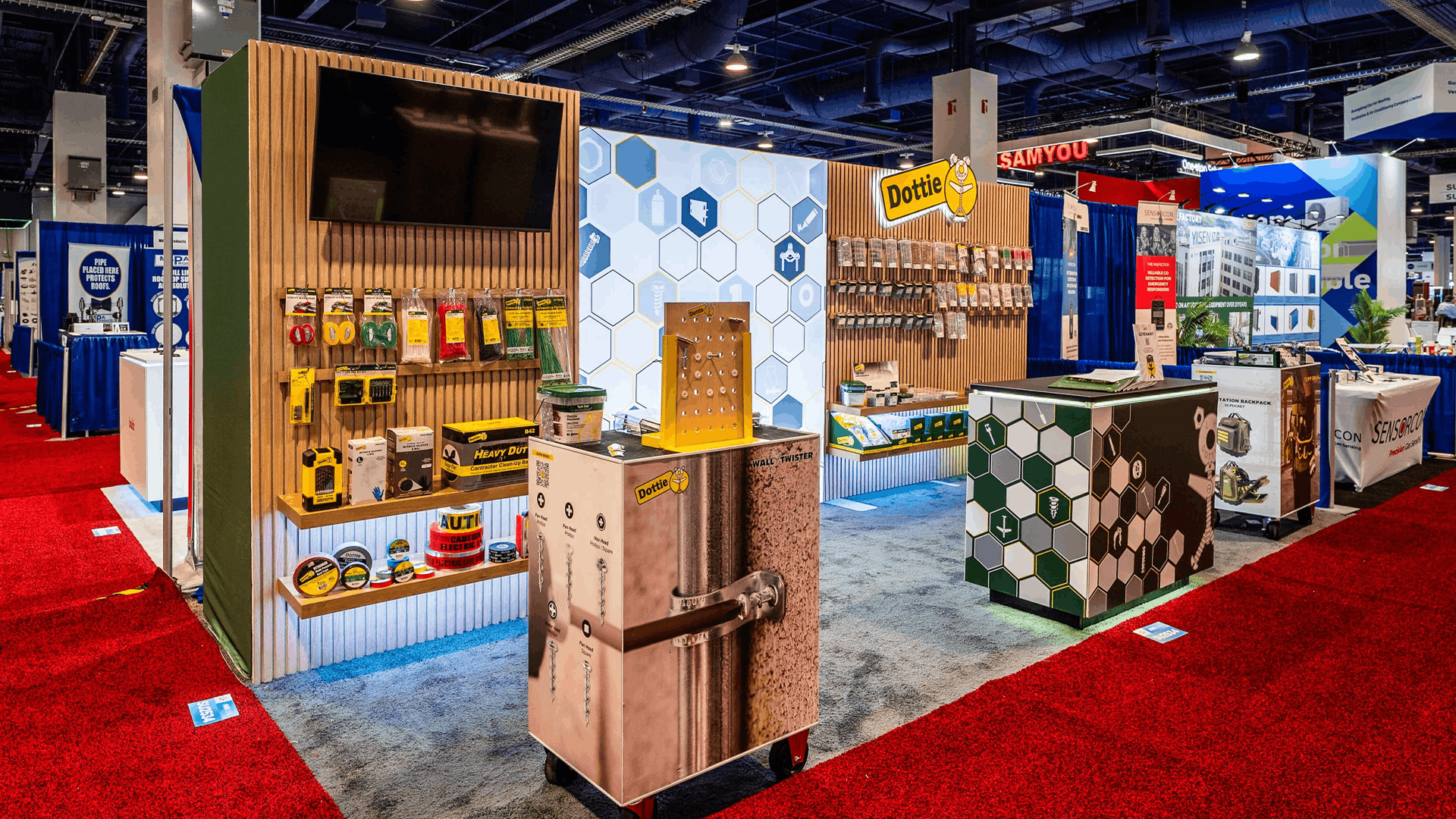 LH-Dottie-Tradeshow-Booth