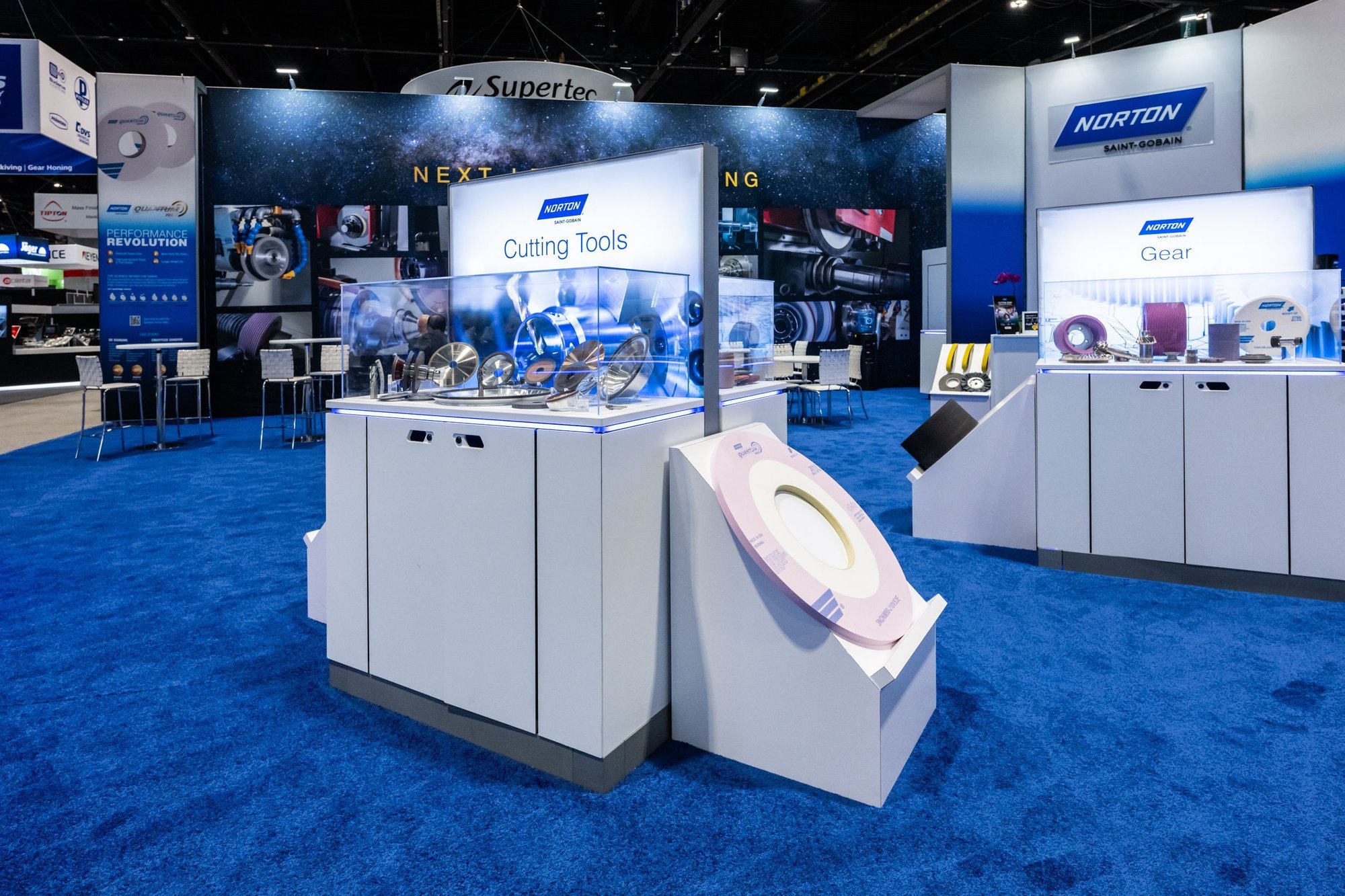 Norton Saint-Gobain modular exhibit Norton Saint-Gobain modular exhibit